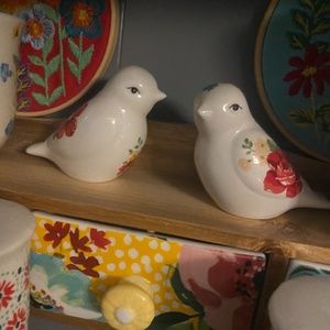 Salt and pepper shakers pioneer woman